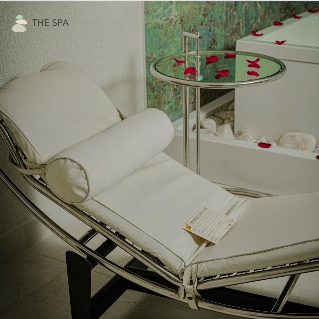 Le Parc Residences With Hotel Services Quito Buitenkant foto